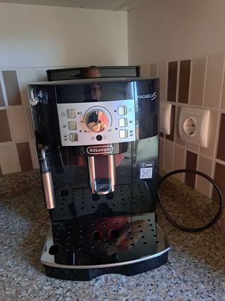 Cafetera DeLonghi Magnifica S