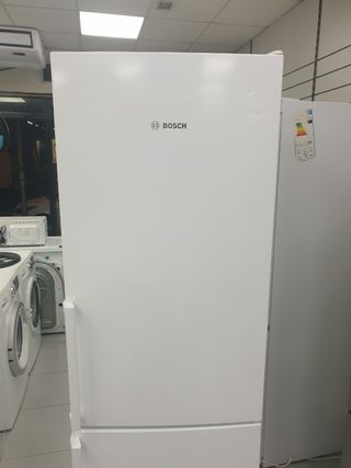 Nevera Bosch 1.85m x 60cm 