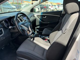 Hyundai i30 2016