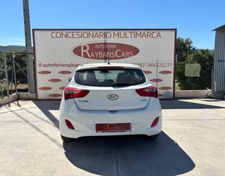 Hyundai i30 2016