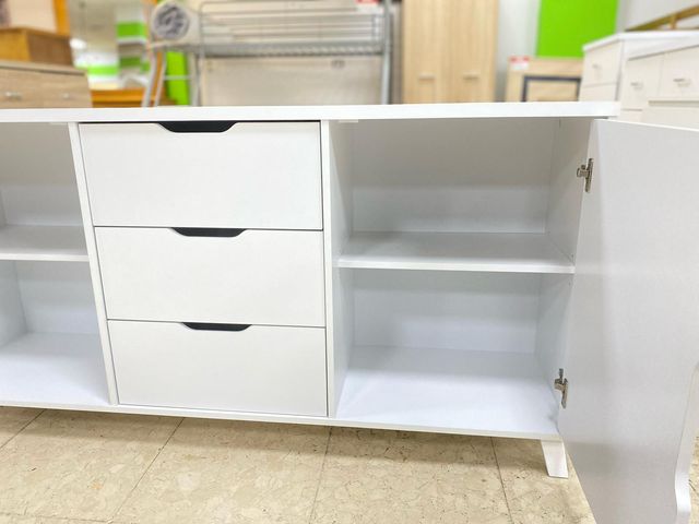 APARADOR BLANCO CON DOS PUERTAS Y 3 CAJONES NUEVO