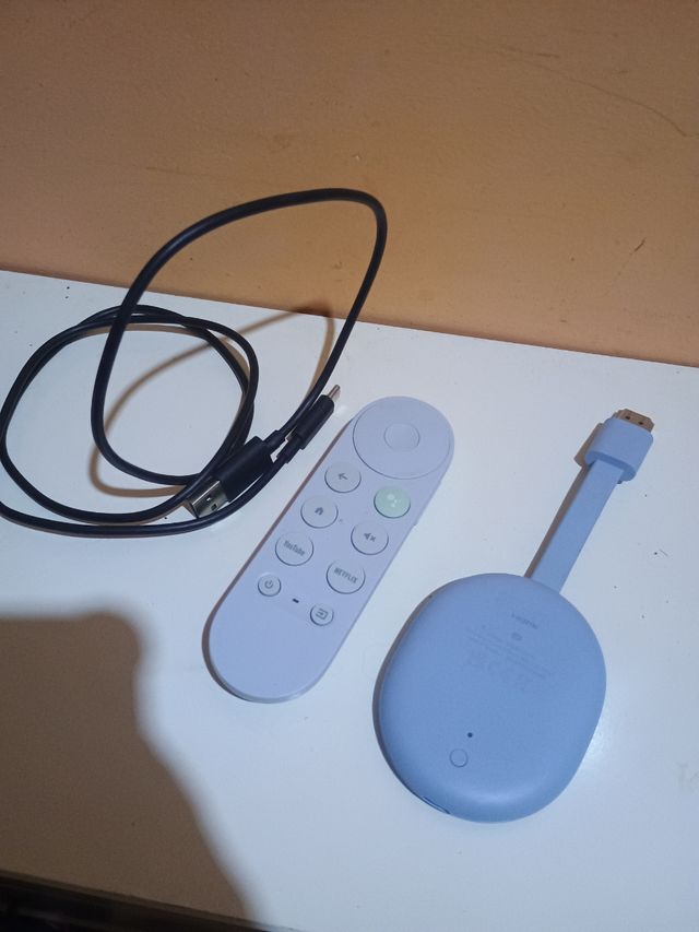 Google Chromecast con telecomando