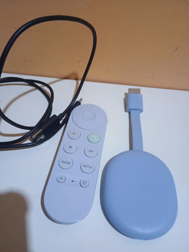 Google Chromecast con telecomando