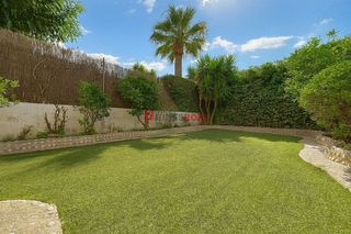 Casa adosada en venta en Sant Pere de Ribes Centro en Sant Pere de Ribes
