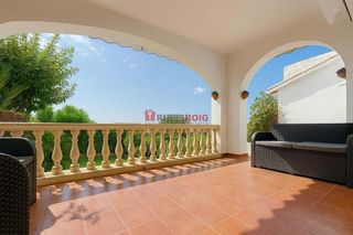 Casa adosada en venta en Sant Pere de Ribes Centro en Sant Pere de Ribes