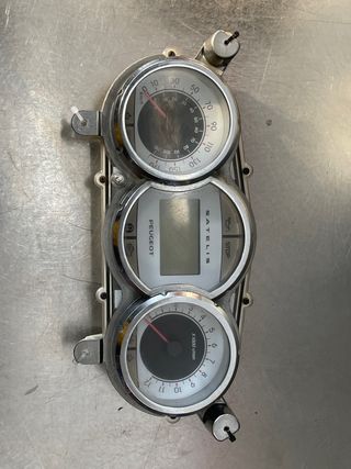 Panel Instrumentos Peugeot Satelis 125