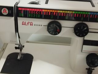 Máquina de coser Alfa