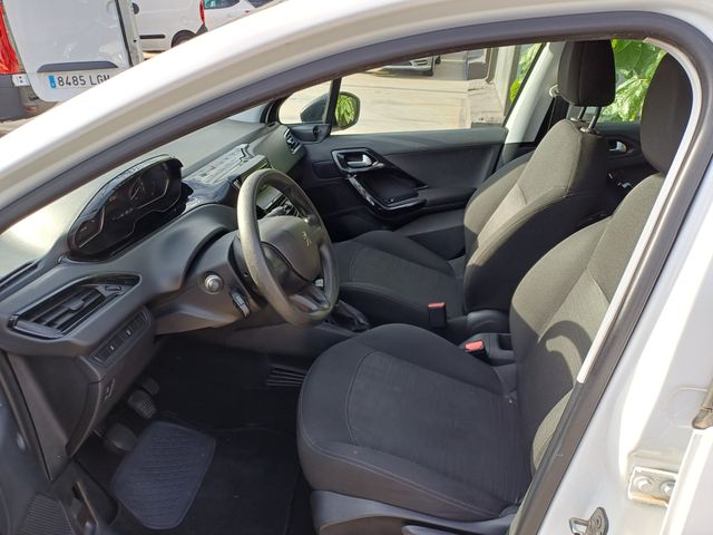 Peugeot 208 2017 5 P ACCESS 1.6 BLUE 75 CV.