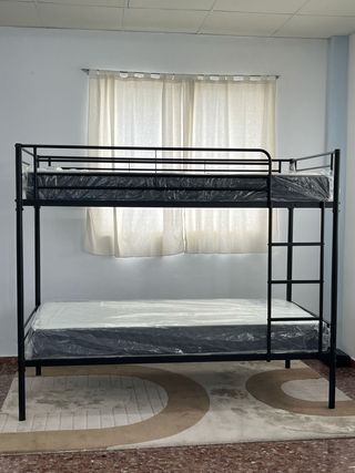 Litera negra cama doble nueva !