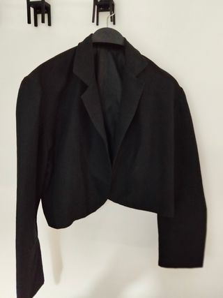 Chaqueta torera negra