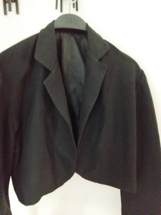 Chaqueta torera negra