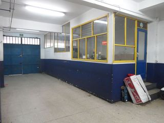 Local comercial en alquiler en Salgueira - O Castaño en Vigo