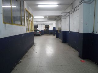Local comercial en alquiler en Salgueira - O Castaño en Vigo