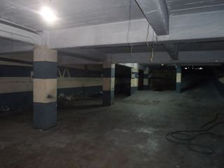 Local comercial en alquiler en Salgueira - O Castaño en Vigo