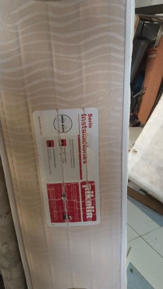 Somier tapizado + colchón 1.05 × 190