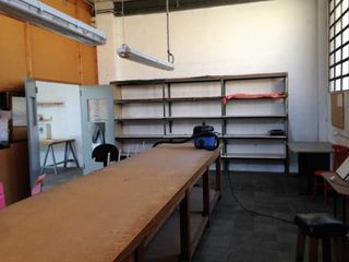 Nave industrial en venta en Olot
