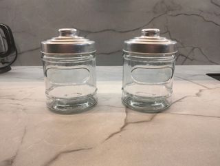 2 Barattoli Vetro con Coperchio Metallo