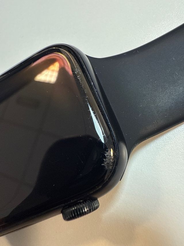 Apple Watch SE 2 44mm - Preto/Azul Meia-Noite