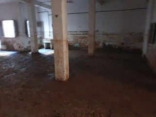 Local comercial en venta en Benetússer