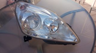 Faro Opel Zafira 2009 (escucho ofertas)