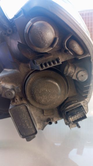 Faro Opel Zafira 2009 (escucho ofertas)