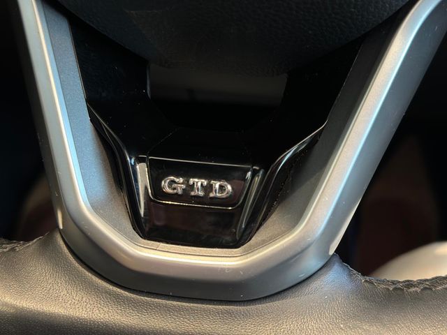Volkswagen Golf GTD 200cv DSG