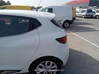 RENAULT CLIO Zen dCi 66kW (90CV) EDC -18