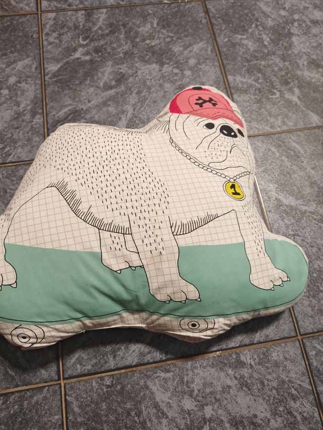 Cojín Bulldog Skate - Infantil