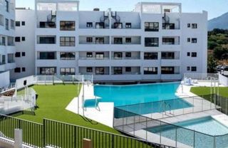 Piso en alquiler en Centro Urbano en Estepona