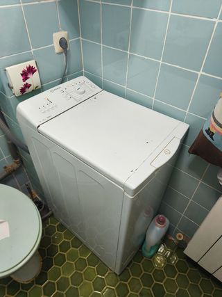 Lavadora Indesit 6kg 1000rpm A++