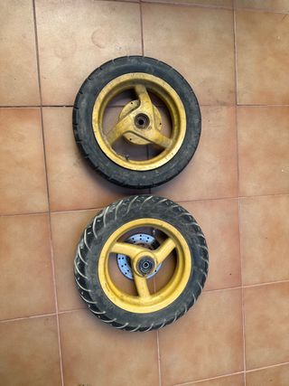 Llantas Aprilia Sonic - 2 uds