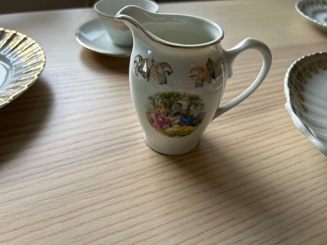 Juego té merienda Santaclara porcelana dorada