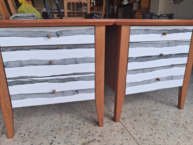 Mesilla de noche 3 cajones