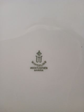 Sopera porcelana blanca y gris