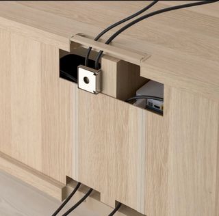 Mueble TV madera beige BESTA