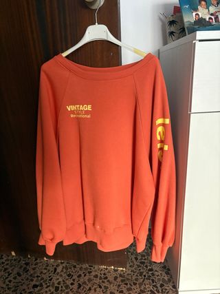 Sudadera oversize naranja