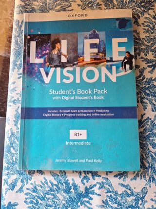 Life Vision Intermediate Student's Book