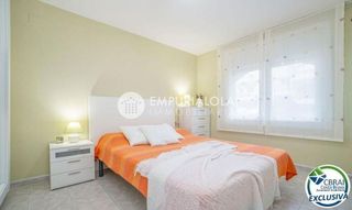 Piso en venta en Empuriabrava en Castelló d´Empúries