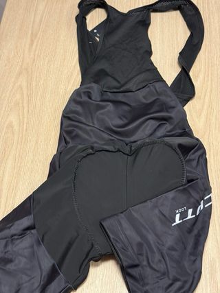 Maillot ciclismo y culot con publi deScott talla M