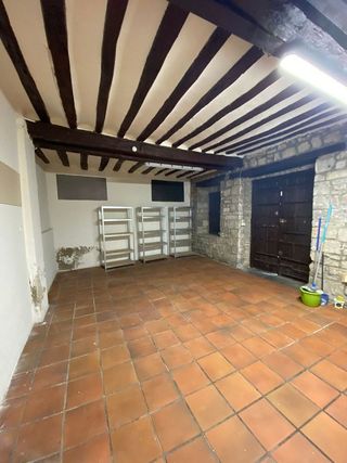 Local comercial en alquiler en Casco Antiguo en Pamplona