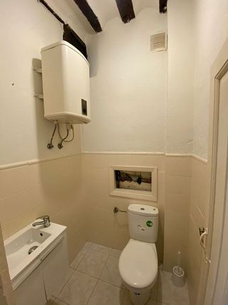 Local comercial en alquiler en Casco Antiguo en Pamplona