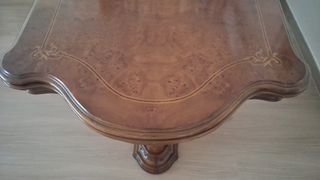 Mesa Comedor 4 sillas + 2 sillones