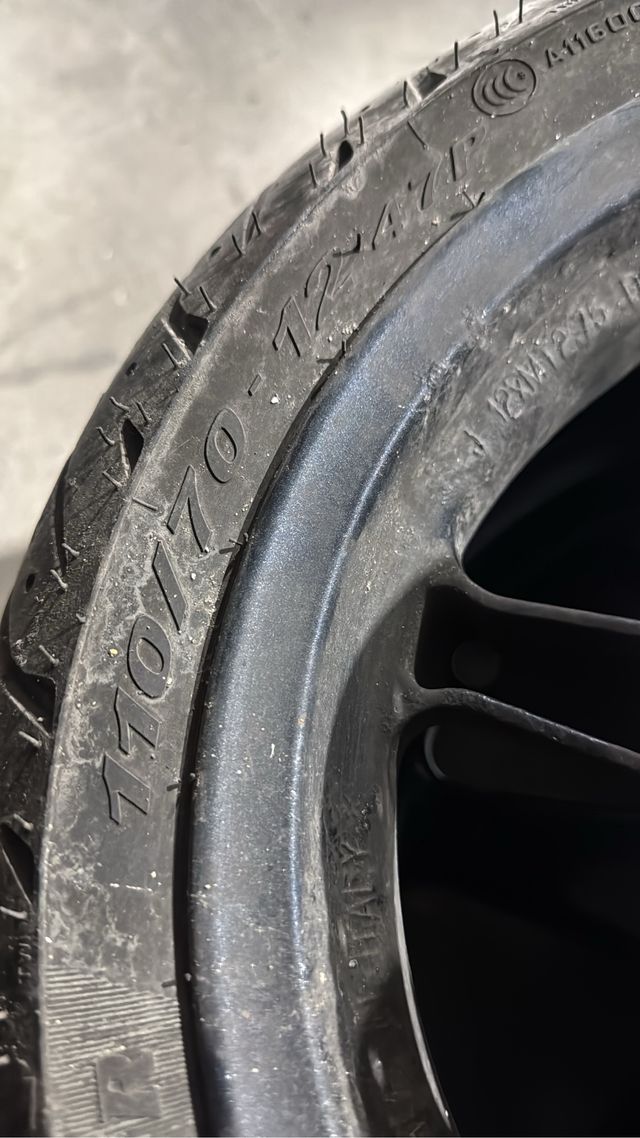 Neumático Yamaha Jog usado