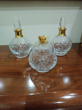 Juego tocador cristal dorado