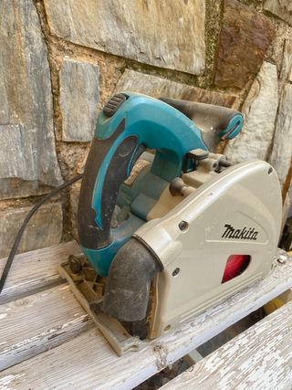 Sierra circular Makita