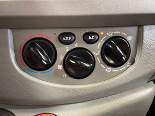 Renault Trafic 2007 6 PLAZAS