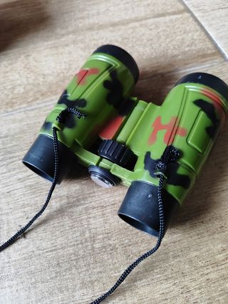 Prismáticos camuflaje nuevo a estrenar 