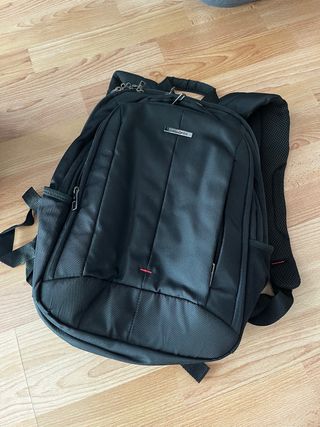 Mochila Samsonite negra