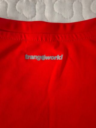 Camiseta Trangoworld montaña roja