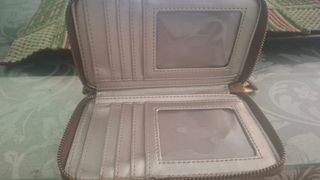Billetera Guess marrón